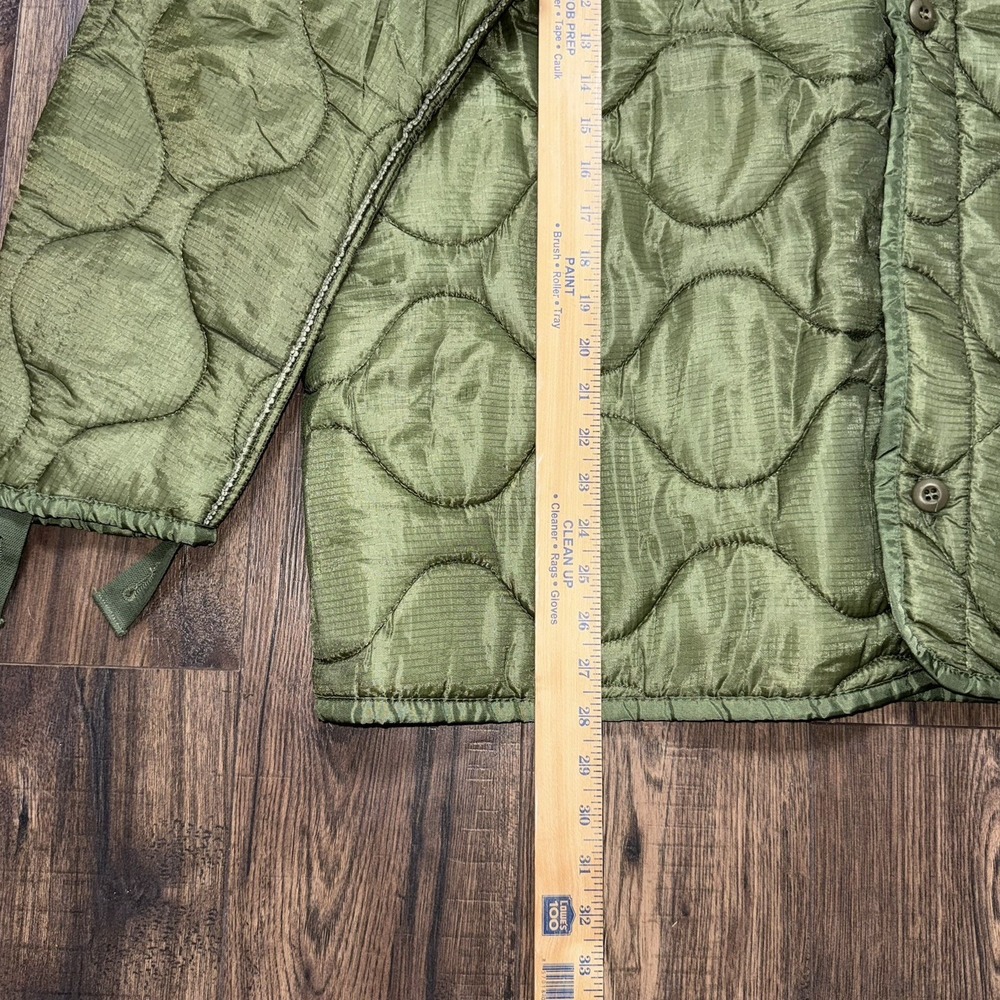 Vintage Military Cold Weather Liner Green Quilted Button Up Men's Size Large - Picture 4 of 5